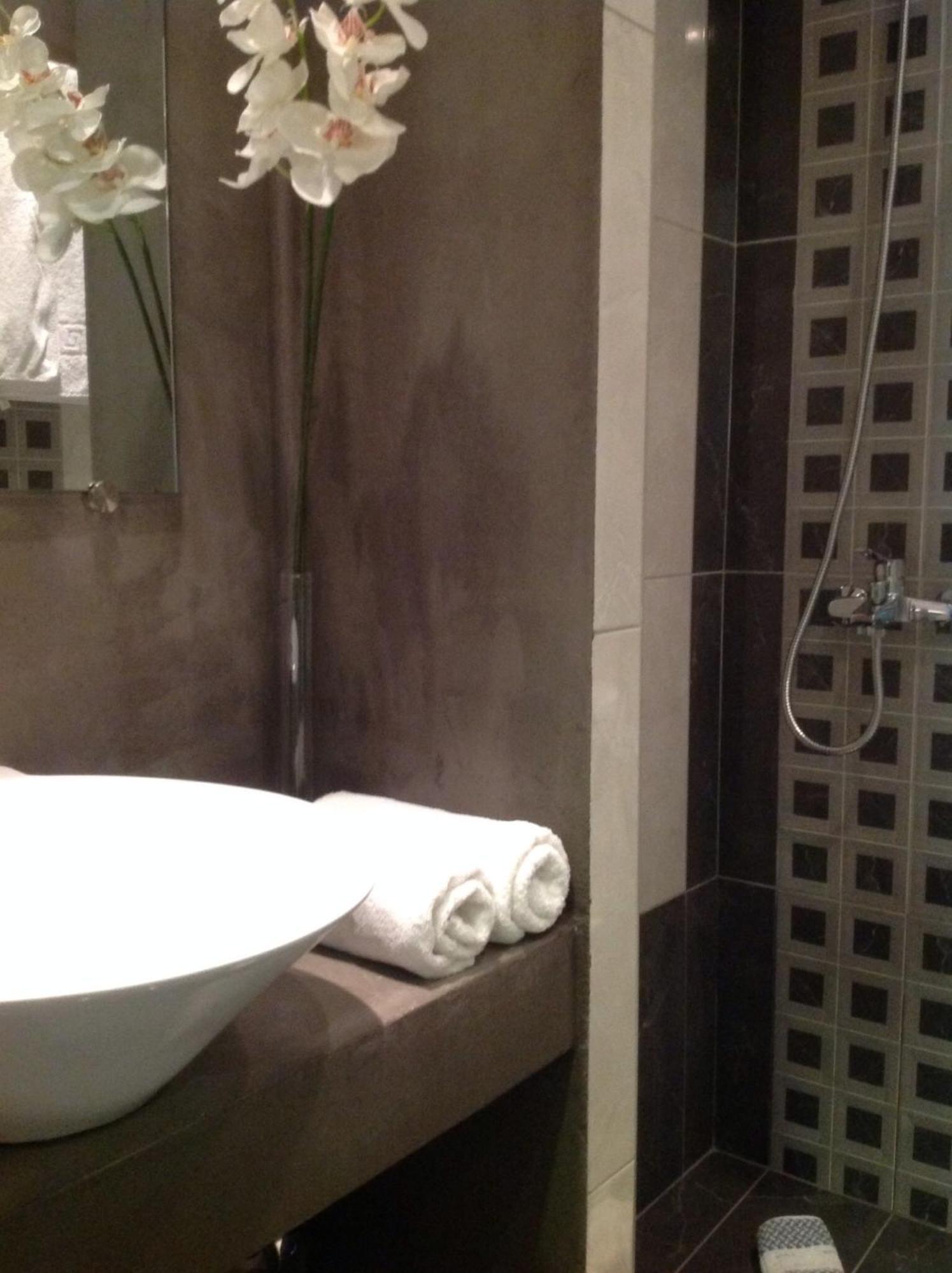 Galaxy City Hotel 리메나스 객실 사진